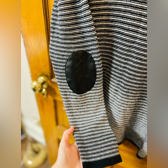 Rafaella L Winter Sweater/ Tunic - Picture 5 of 5